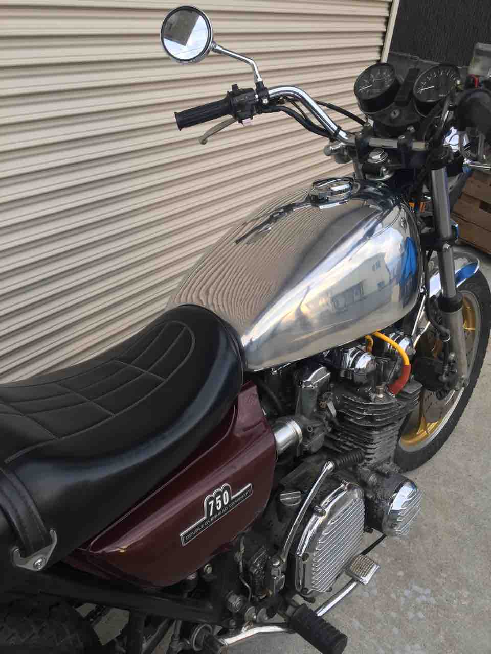 Z1000LTDにアルミ製燃料タンクを装着 : GS750レストア生活