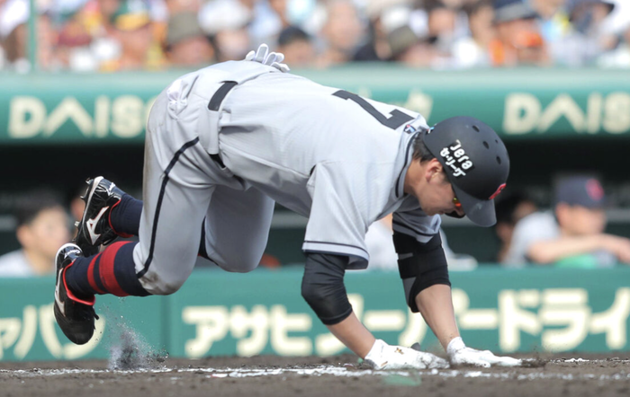 巨人･長野「大丈夫！ 足つっただけ！」