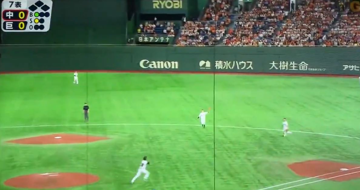 動画 昨日の試合で守備時に巨人 若林と山下が被りかけたシーン g速 読売ジャイアンツまとめブログ 動画 昨日の試合で守備時に巨人 若林と山下が被りかけたシーン g速 読売ジャイアンツまとめブログ