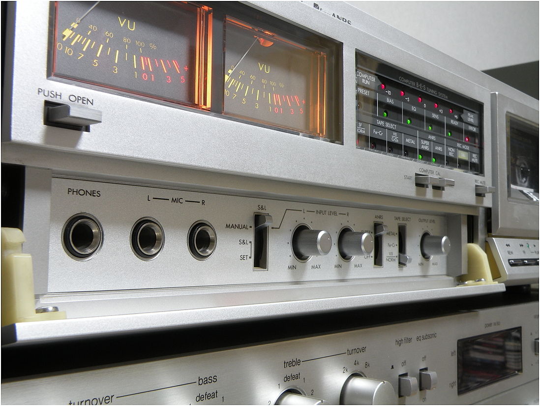 チンプンカンプンのVictor KD-A8 : 三流情報局