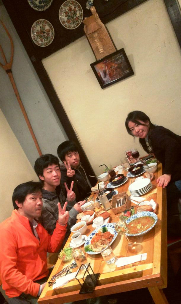 2332 羅馬尼亜三昧 一念 イチネン さん 2332 羅馬尼亜三昧 一念 イチネン さん