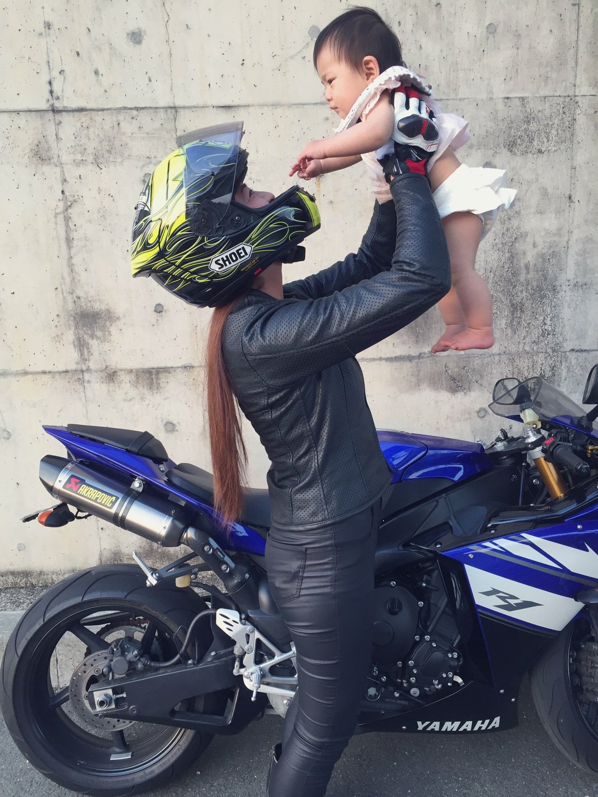 0947E297-B0BA-4334-9BD5-46A6B853B5ED