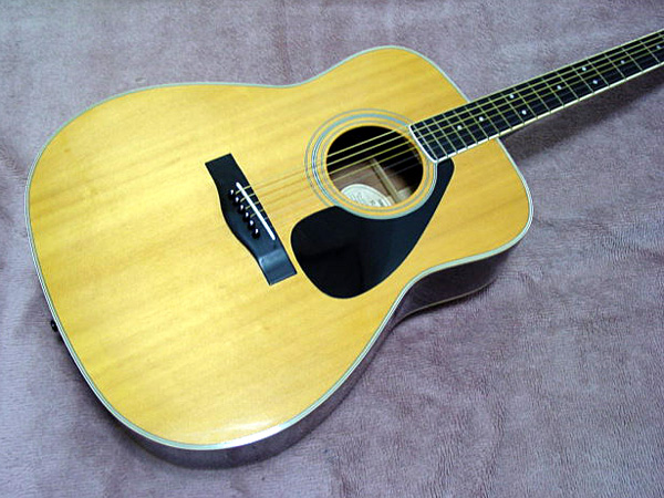 ヤマハ FGシリーズ ゆずモデル （YAMAHA FG-730S） : ギター・ラボ