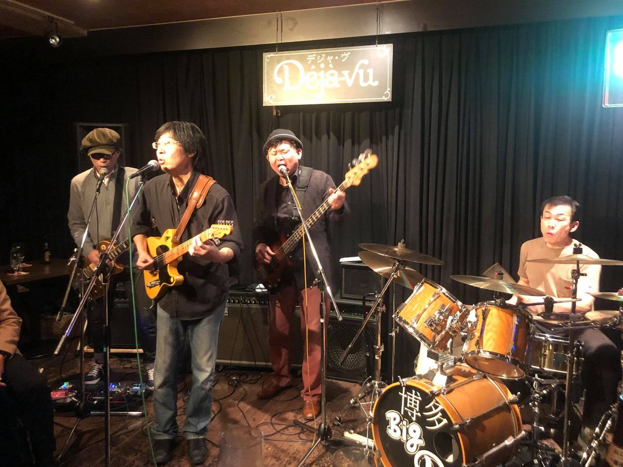 DANCE Live in Deja-vu