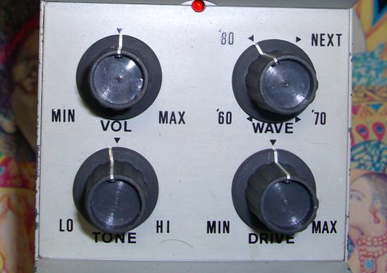 掘り出し物かどーか微妙なジャンク品を行きつけの楽器屋でゲット NEXT