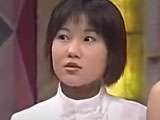 557