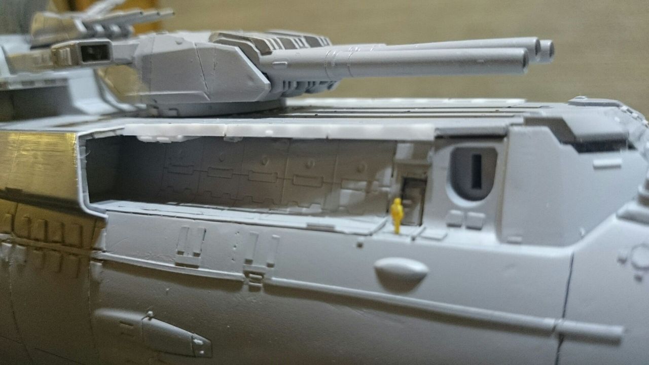 宇宙戦艦ヤマト2199の艦尾格納庫付近のディテールをアップする 