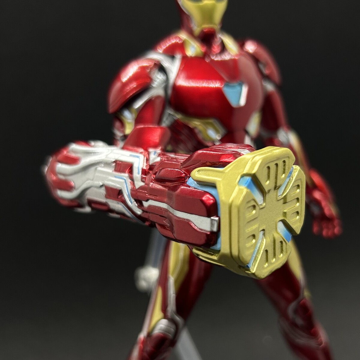 MAFEX IRON MAN MARK50 (INFINITY WAR Ver.) レビュー : にびめたの雑 