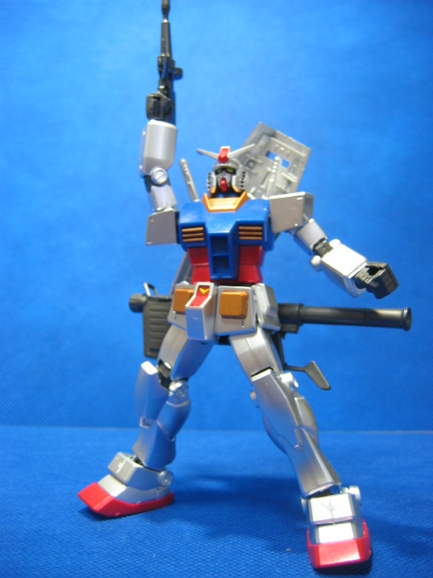 キャラホビ2005限定ガンダム大地に立つセット(エクストラフィニッシュver.) Amazon | キャラホビ2005限定販売 ガンダム 大地に立つ セット