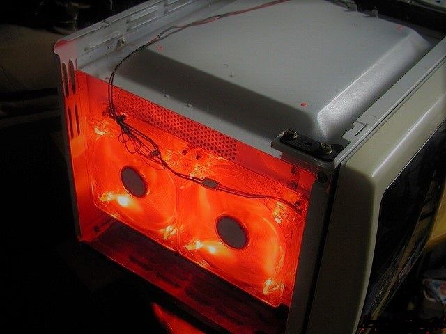 電磁波攻撃で復讐
	  電磁波攻撃の種類
	コメント