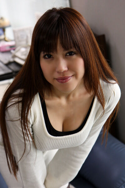 【グラビアアイドル】【巨乳】本当にデカップ 秋山ミナ