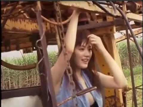 【動画】綾瀬はるか 【ビキニ 水着 さすがの巨乳 谷間全開】 グラビアアイドル時代！