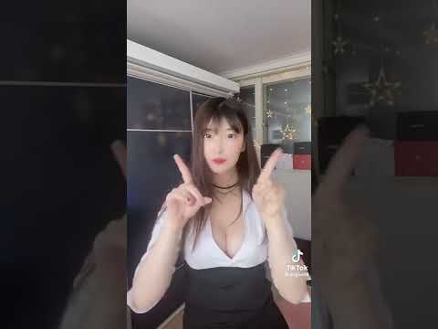 【動画】【TikTok】谷間おっぱい