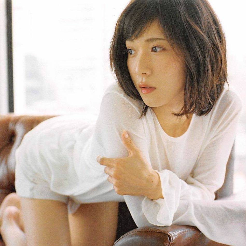 松岡茉優とかいう太もももイケる女優ｗ 萌え速 グラドル速報