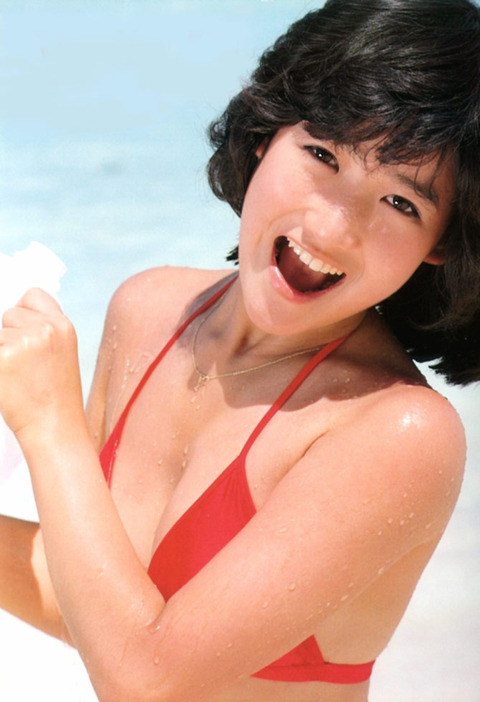 岡田有希子 画像017
