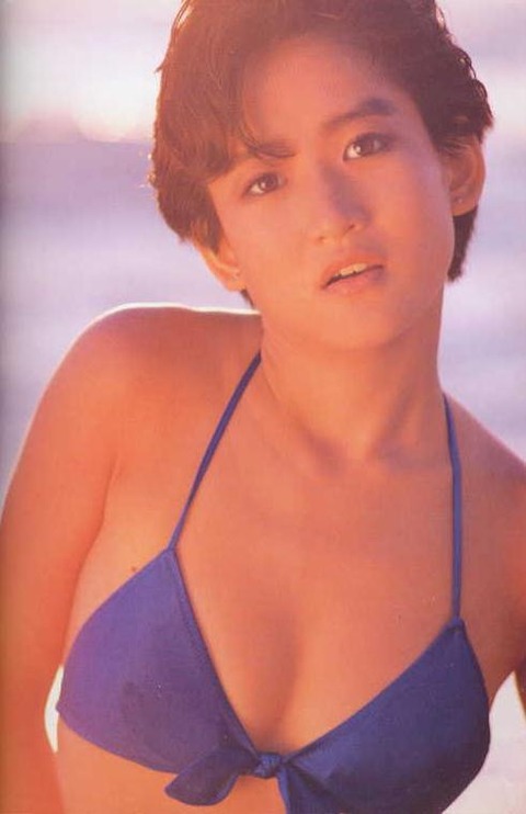 岡田有希子 画像004
