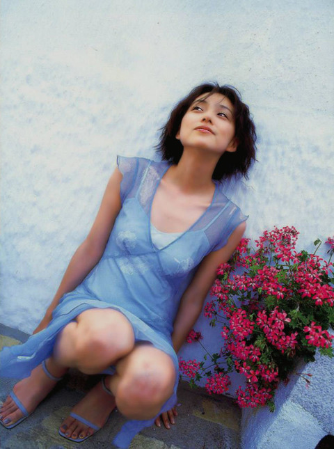 本上まなみ 画像024