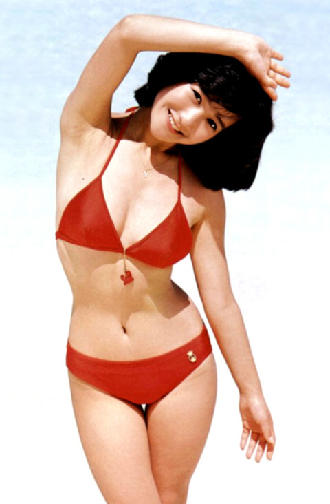 岡田有希子 画像022