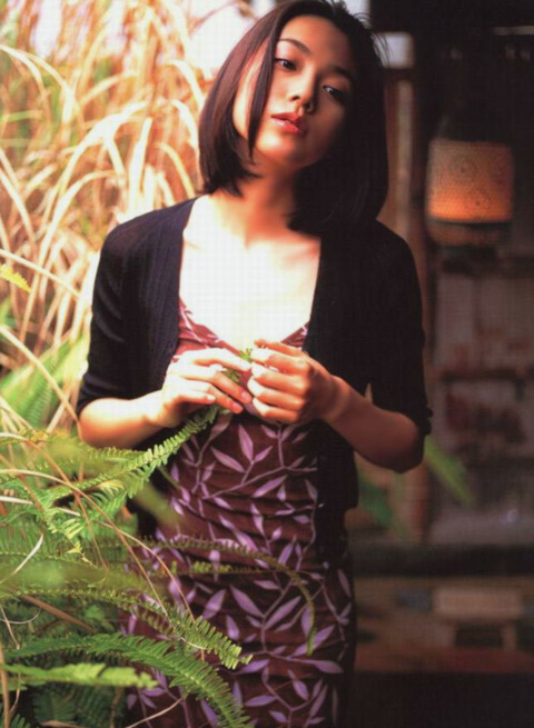 本上まなみ 画像025