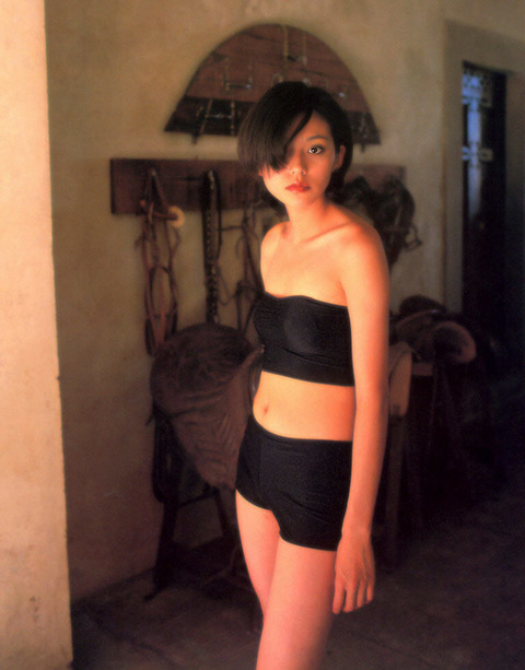 本上まなみ 画像007