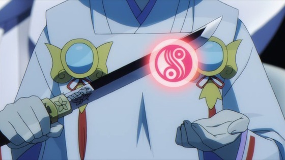 00718