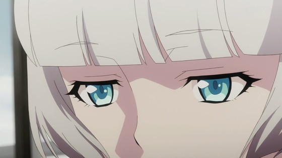 00032