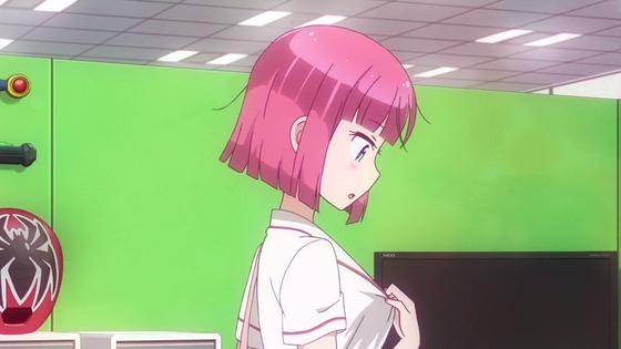 00438