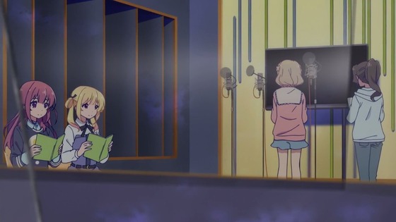 00045