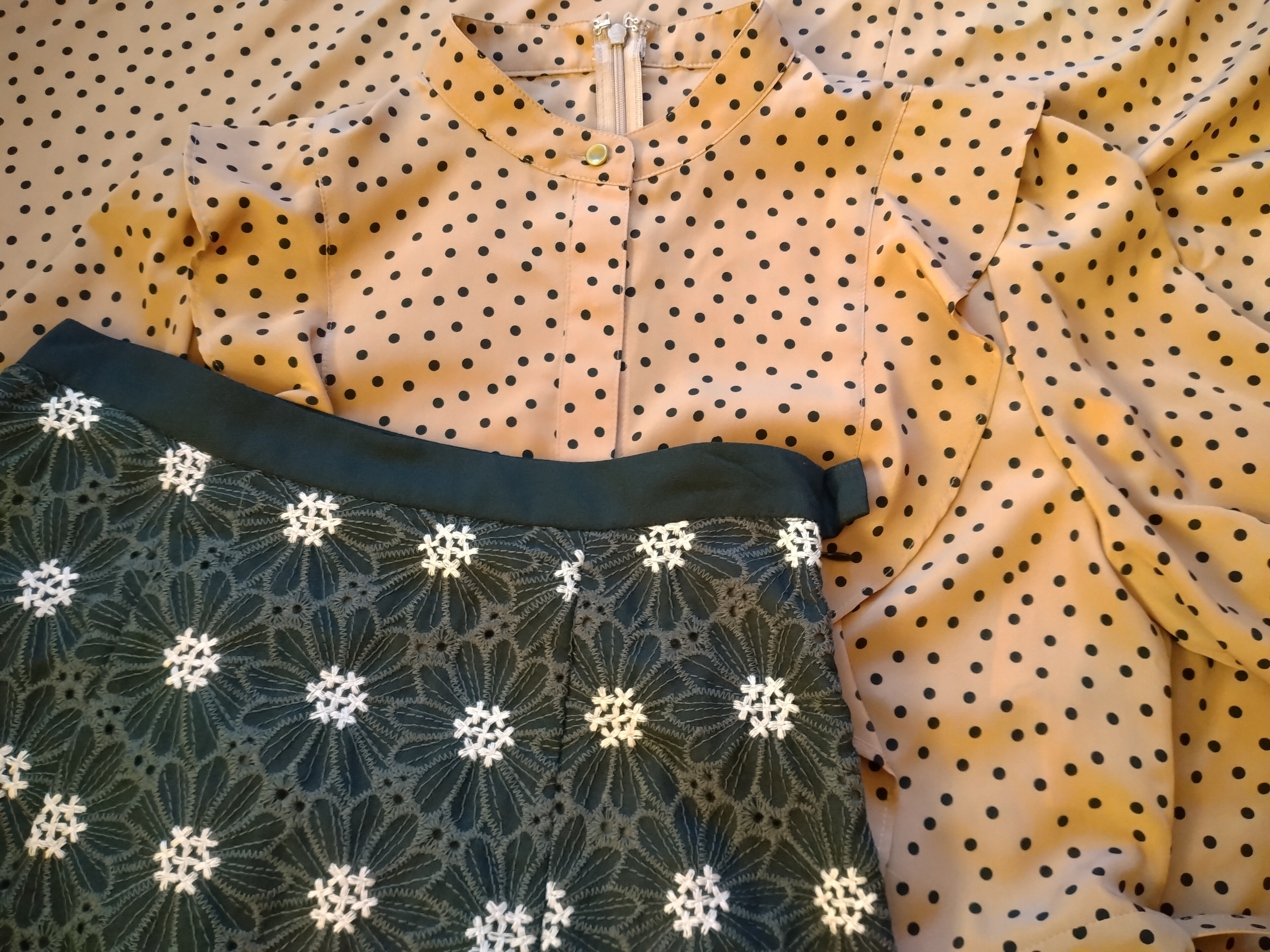 ワンピースしか着ない 四十路女子 はこの日常 ワンピースしか着ない 四十路女子 はこの日常