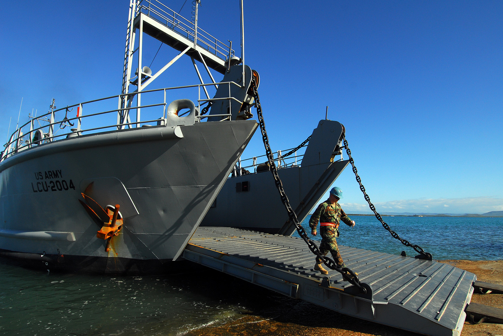 ラニーミード級汎用揚陸艇 陸自も欲しがるかな カンミリ