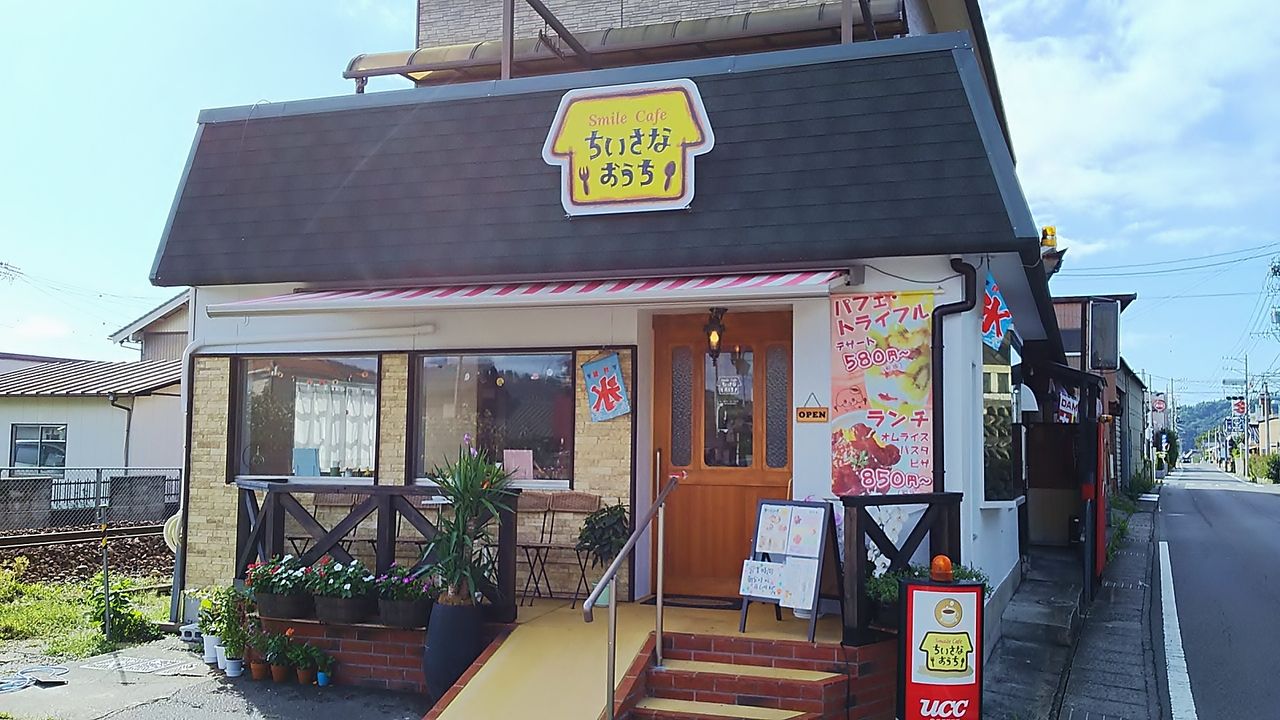 新店】ほほ笑みに満ちた親しみが伝わる小さなカフェでモーニング