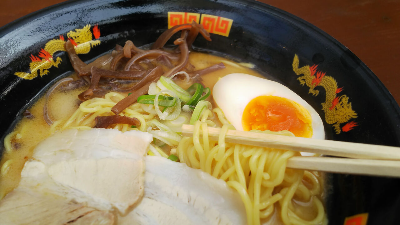 新店 豚骨一本勝負の屋台ラーメン店 犬山駅西口ロータリー前に登場 三代目釜匠 ばってんラーメン シージャの食べ歩きブログ