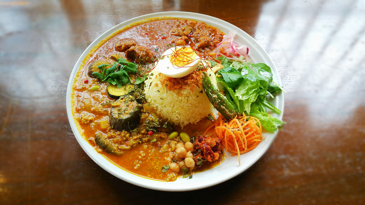 より本格的でスパイシーに 高蔵寺で評判のスパイシーカレー専門店 Electric Beans Cafe 豆電球 Spice Curry Delico シージャの食べ歩きブログ