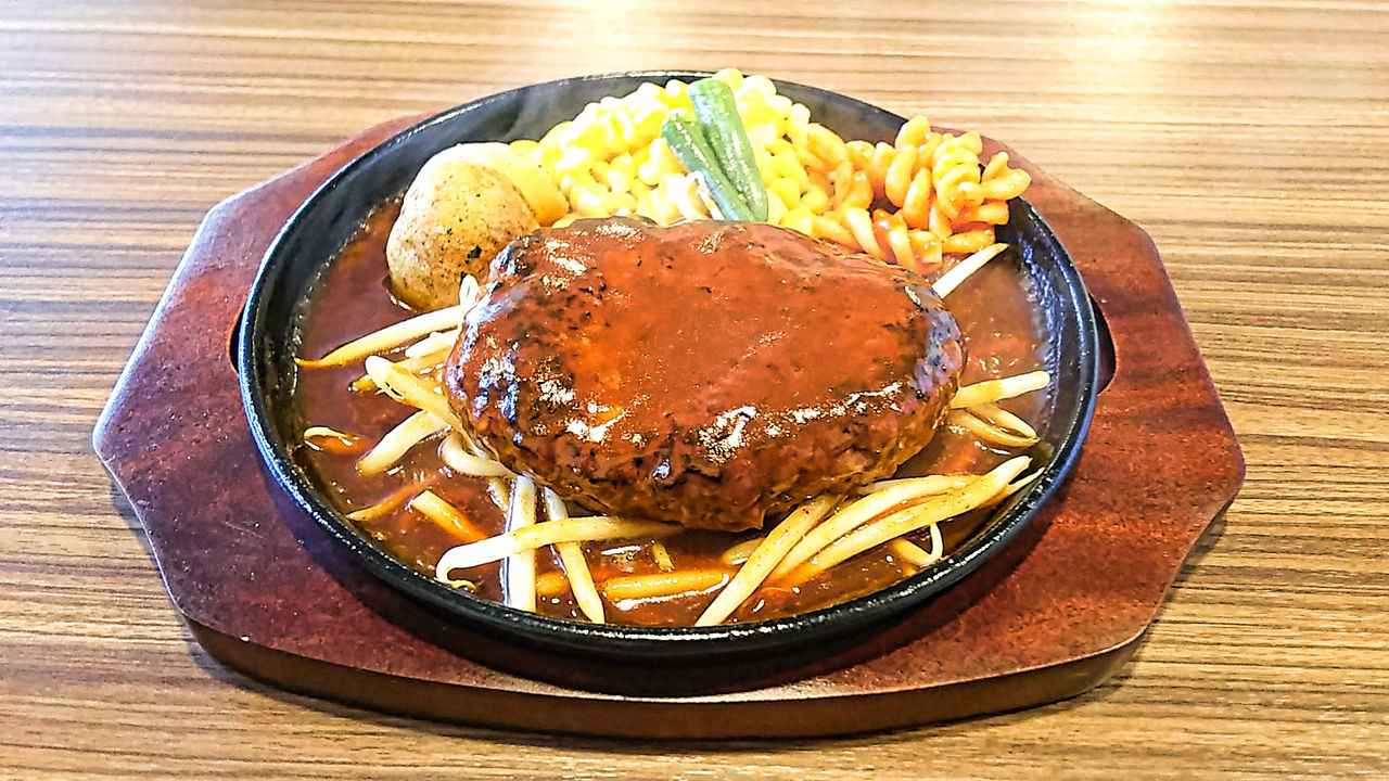 新店 可児に熱々出来立ての鉄板ハンバーグが美味しい専門店がオープン 鉄板ハンバーグ Jujutto シージャの食べ歩きブログ 新店 可児に熱々出来立ての鉄板ハンバーグが美味しい専門店がオープン 鉄板ハンバーグ Jujutto シージャの食べ歩きブログ
