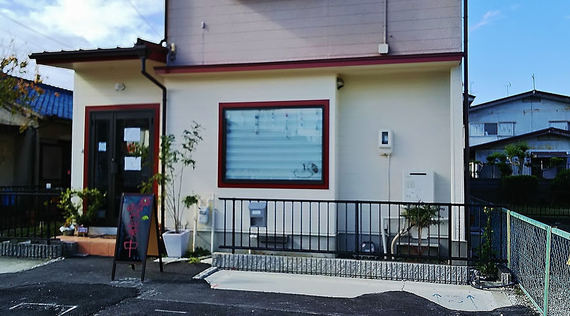 新店 プチで可愛らしい手作りケーキ屋さんが北名古屋にオープン 幸せを運ぶケーキ屋さん Suni シージャの食べ歩きブログ 東海ツゥレポ