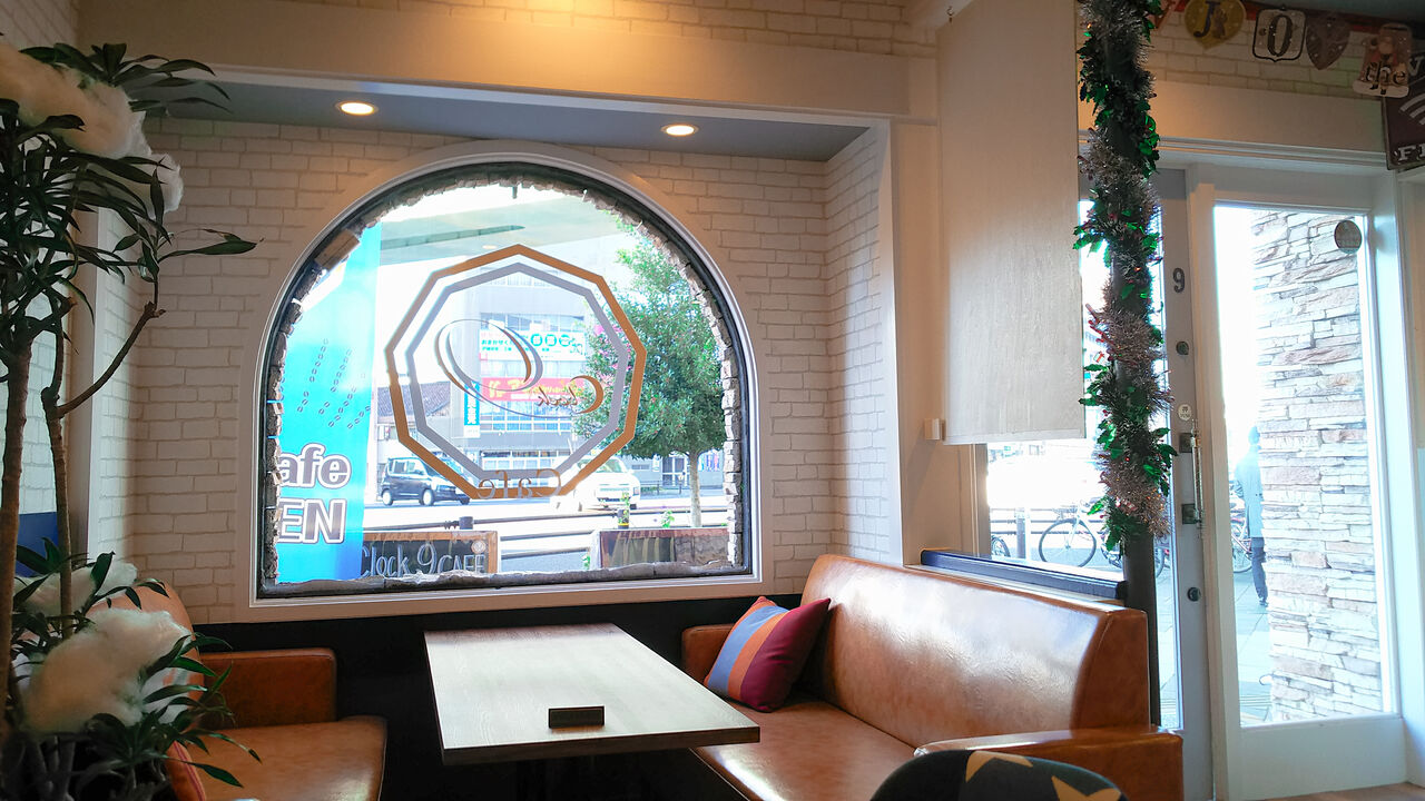 ついに朝cafeもスタート 東区白壁の大通り交差点に面したお洒落なカフェ Clock 9 Cafe シージャの食べ歩きブログ ついに朝cafeもスタート 東区白壁の大通り交差点に面したお洒落なカフェ Clock 9 Cafe シージャの食べ歩きブログ