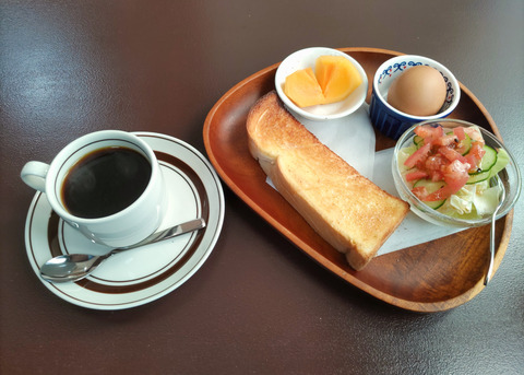 【新店】昭和レトロな佇まいを蘇らせた春日井神屋町の旧国道沿いに誕生した喫茶店/喫茶 ISSIN