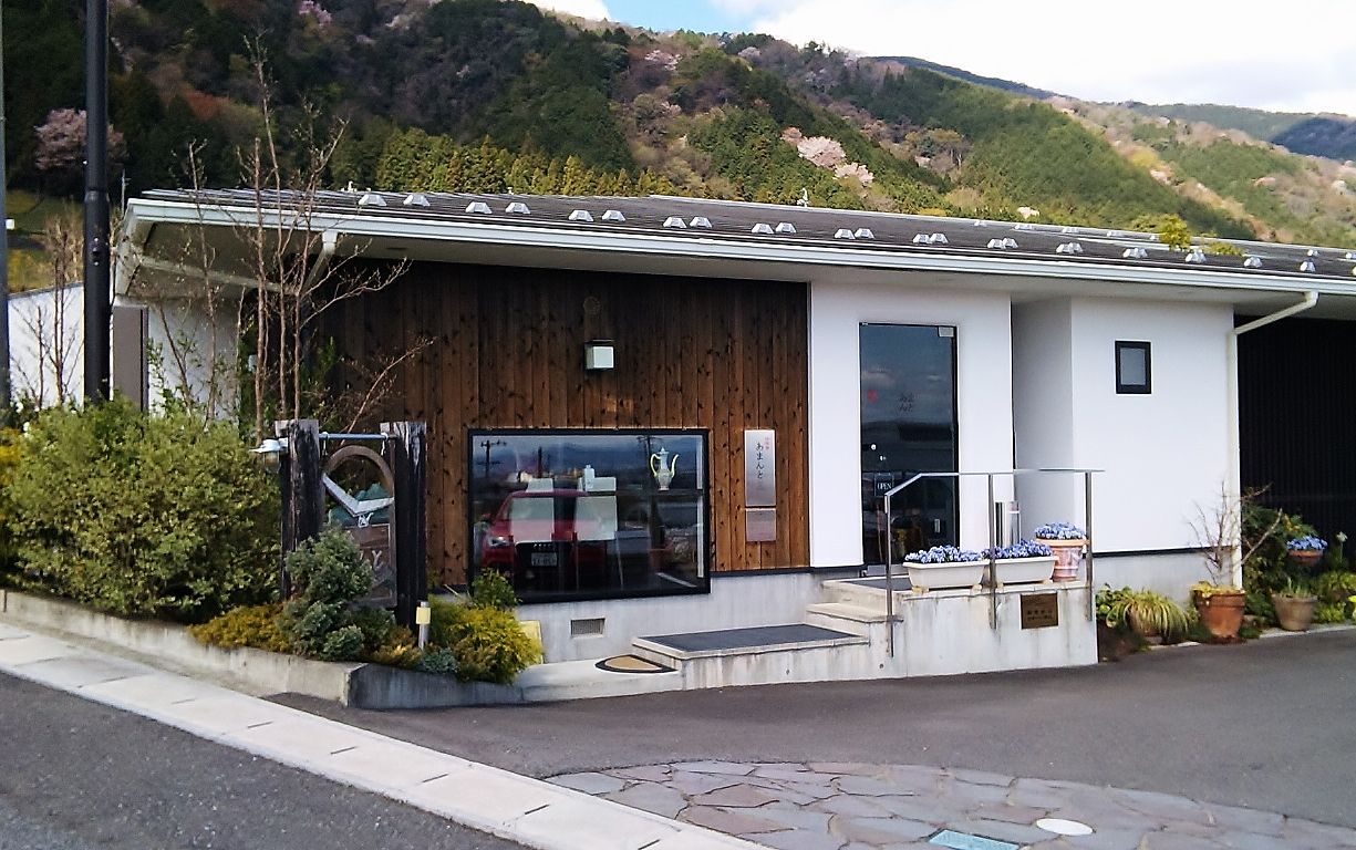 おススメ 風光明媚な池田山の麓でゆったりとモーニング 珈琲舎 あまんと シージャの食べ歩きブログ