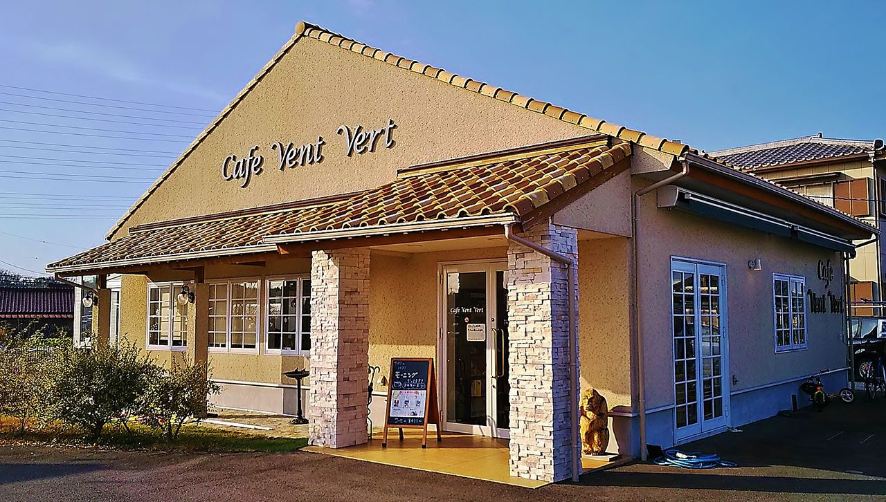 見通しの良い郊外の通り沿いにある日進のお洒落なカフェでモーニング Cafe Vent Vert シージャの食べ歩きブログ 見通しの良い郊外の通り沿いにある日進のお洒落なカフェでモーニング Cafe Vent Vert シージャの食べ歩きブログ
