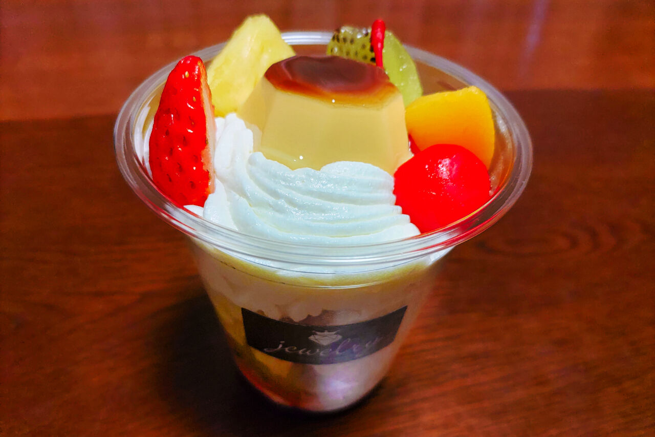 シフォンケーキサンド⑧パフェ⑧ シフォンケーキサンド⑧パフェ⑧