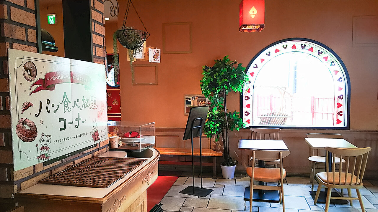 国道沿いながらものどかな佇まいのカフェも楽しめる春日井のベーカリーショップ Heart Bread Antique 春日井店 シージャの食べ歩きブログ 東海ツゥレポ