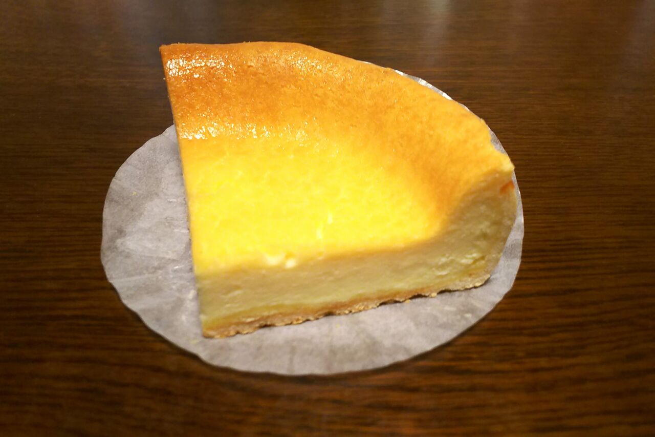 新店 アンティークが手掛けるあのケーキ屋さんが春日井にもオープン パティスリーピネード 春日井店 シージャの食べ歩きブログ