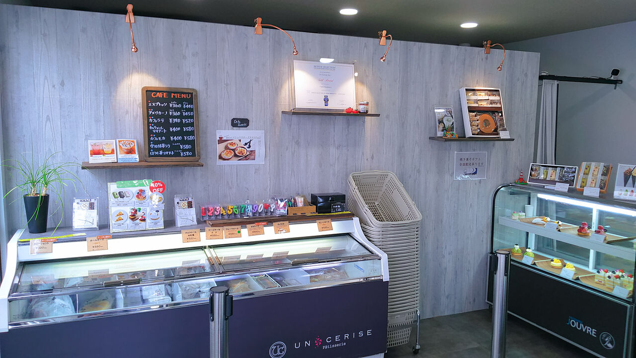 小牧インター近くのスイーツ工場内直売所に併設されたこじゃれなカフェ アン セリーズ 小さなアトリエ シージャの食べ歩きブログ 東海ツゥレポ