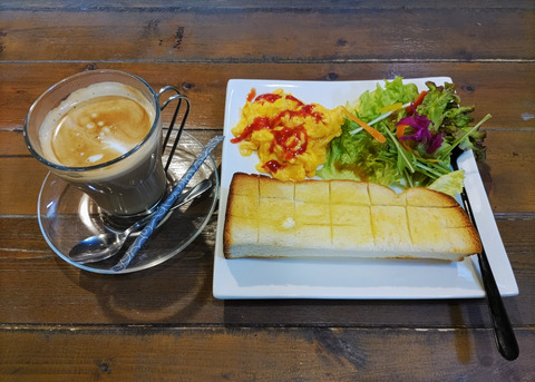 選べるモーニングが充実！扶桑町郊外にあるカントリーチックなお洒落カフェ/Home cafe nasuBe