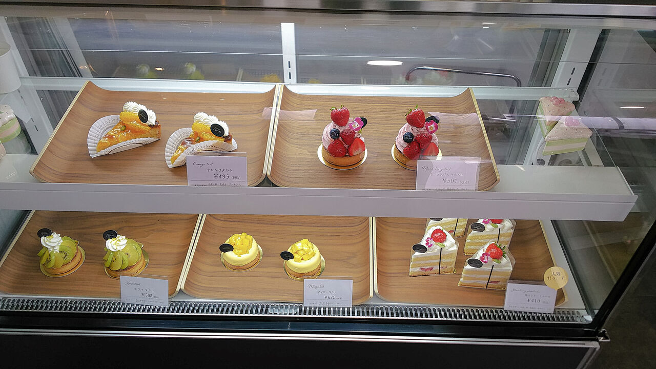 小牧インター近くのスイーツ工場内直売所に併設されたこじゃれなカフェ アン セリーズ 小さなアトリエ シージャの食べ歩きブログ 東海ツゥレポ