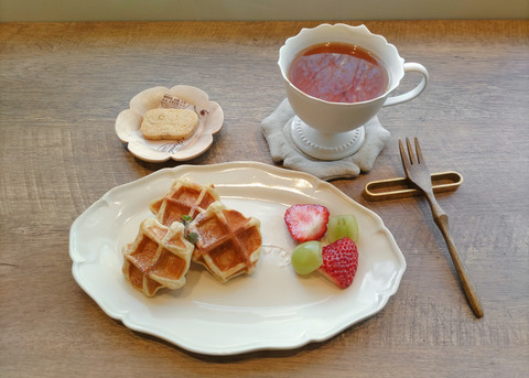【新店】器のある素敵な店内でまったりワッフルとお茶でも！守山区志段味にオープンしたお洒落なカフェ/うつわとcafe mimosa