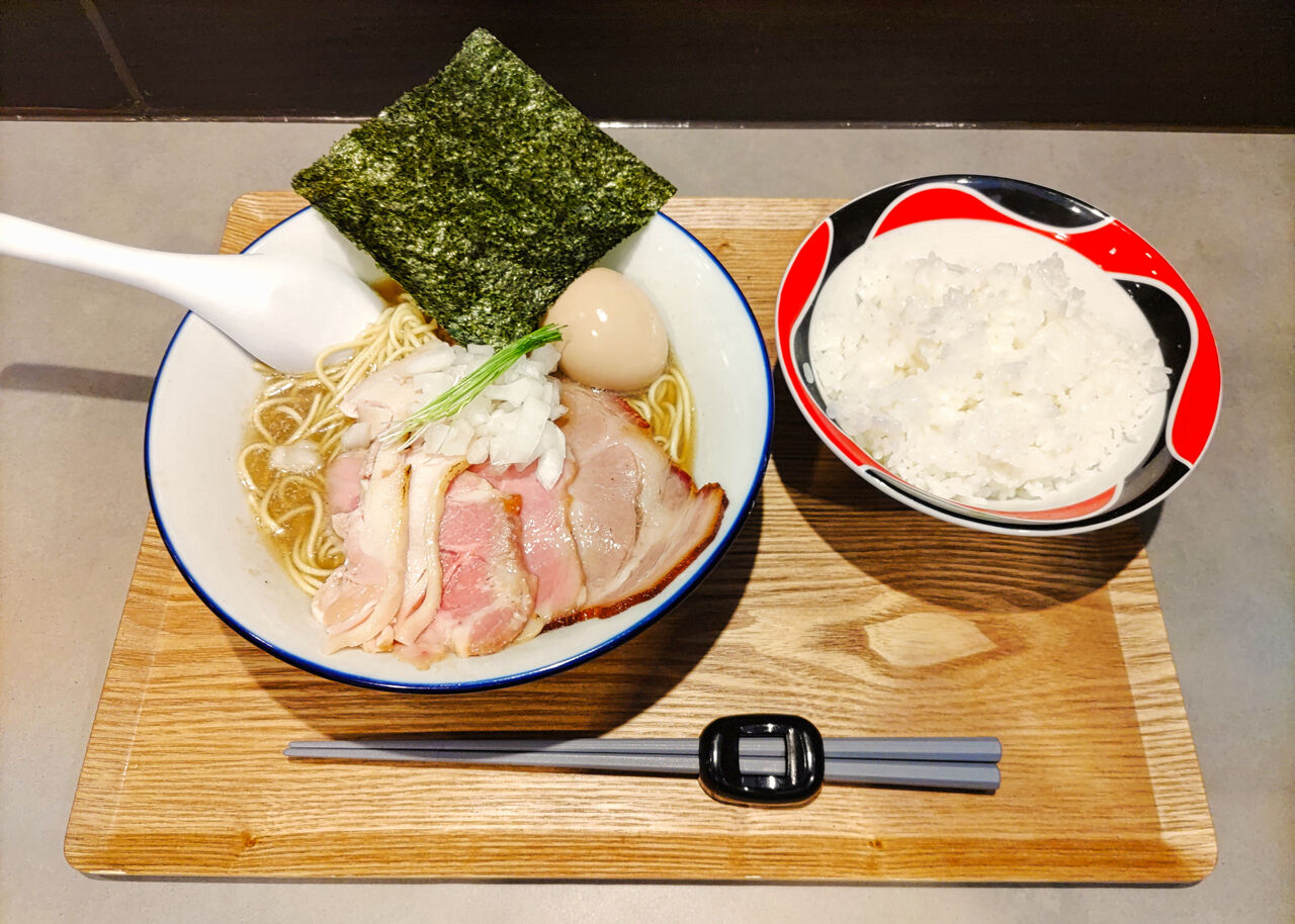 新店】名東区上社に誕生した煮干しにこだわる話題のラーメン店/煮干 閏