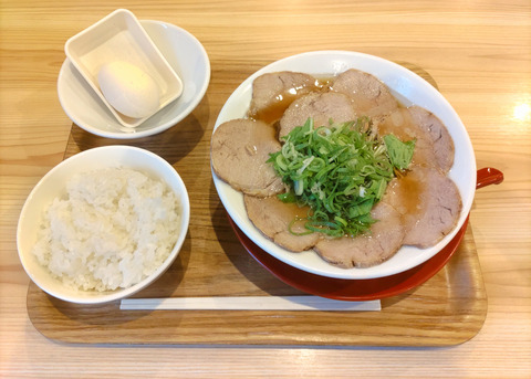 【新店】平日朝3時間のみ営業！西春駅前の豚骨ラーメン店を間借りする朝ラー専門店/ラーメン まがりや