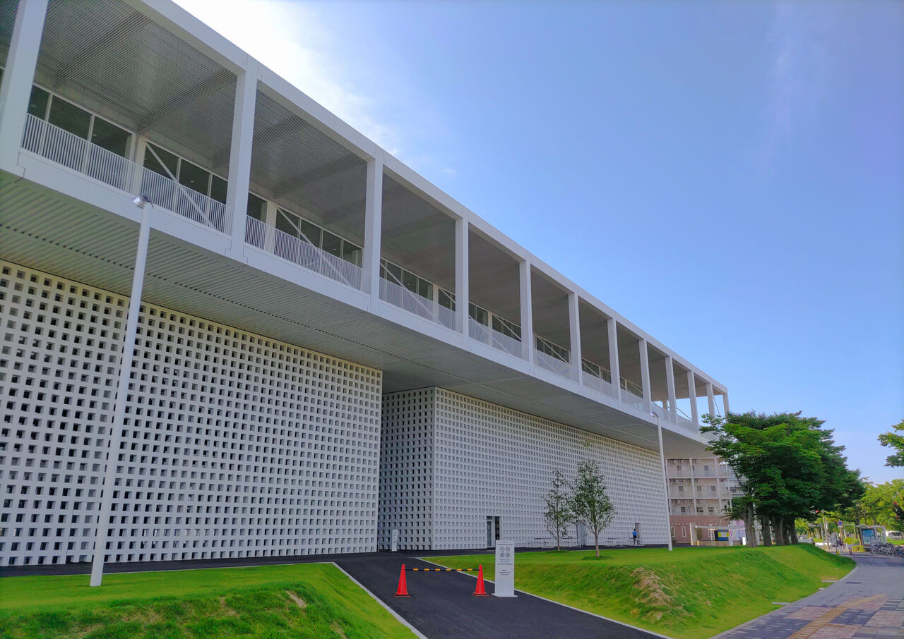 新店 名城公園近くに今春移転した名古屋造形大の新キャンパスのカフェテラスでモーニング 名城ラティス シージャの食べ歩きブログ 東海ツゥレポ