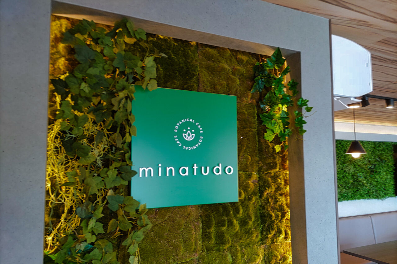 新店 一宮開明にフラワーショップと融合させた新しいスタイルの癒しカフェが誕生 ボタニカルカフェ Minatudo シージャの食べ歩きブログ 東海ツゥレポ